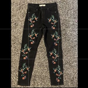 Black Topshop jeans with flowers